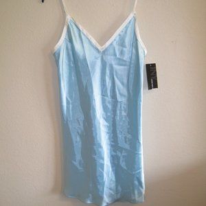 NWT Jones New York nightgown women's size M